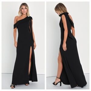 Lulus Stepped Out Stunning Black One-Shoulder Mermaid
Maxi Dress